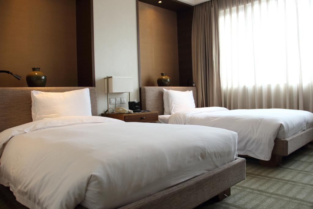 Harriway Hotel Csengtu Kültér fotó